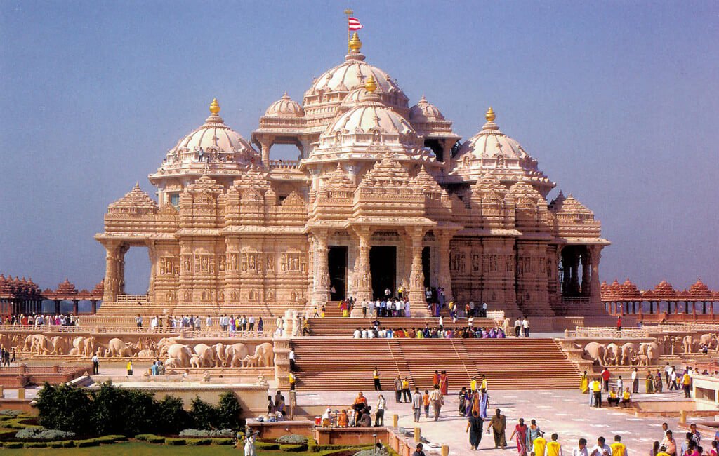 Interesting Facts About Akshardham Temple In Delhi Traveluptreet 4115